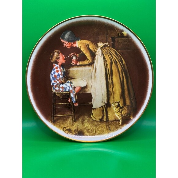 Norman Rockwell 1977 "Take Your Medicine" Plate 1st Limited Edition - Tom Sawyer - Picture 1 of 2